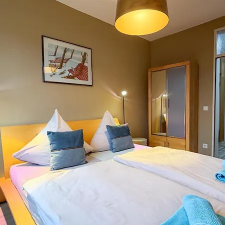 Emg Nah Muenster Riesenbeck Osnabrueck Mit Pool, Sauna, Garten Fuer Familien Gruppen Bis 23 Personen Saerbeck