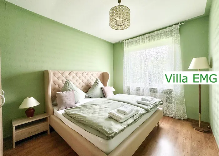 Emg Nah Muenster Riesenbeck Osnabrueck Mit Pool, Sauna, Garten Fuer Familien Gruppen Bis 23 Personen Villa *